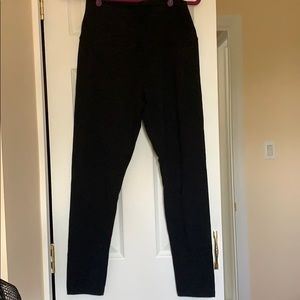 Black Capri leggings